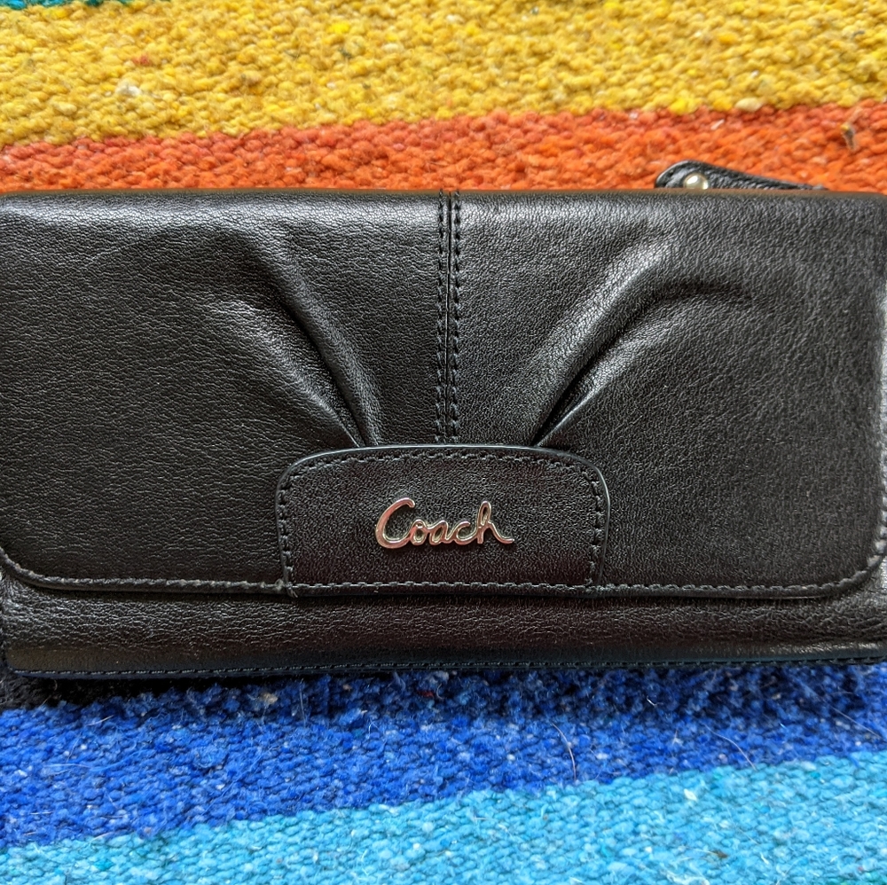 Authentic 'Ashley' Coach Black Leather Wallet